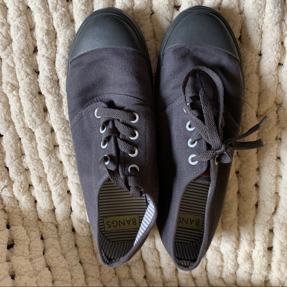 HOLD: BANGS Shoes Stonehenge low tops